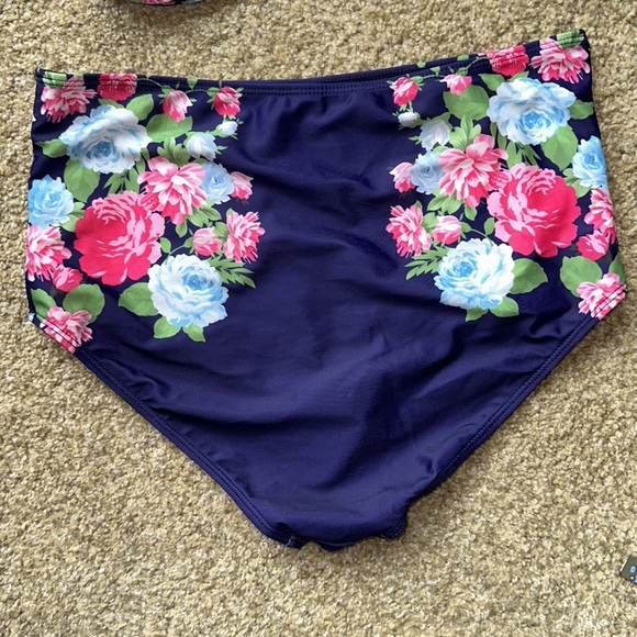 Women’s floral bikini size XXL - Picture 7 of 14